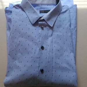 14th & Union Blue button up